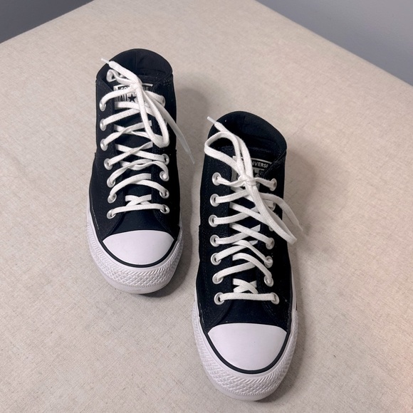 Converse Shoes - Converse All Star Madison Midi Size 9.5